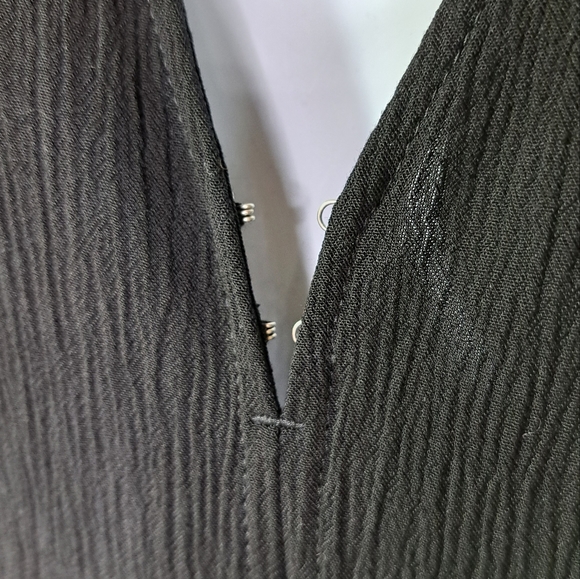 Abercrombie & Fitch Black Long Sleeve  Button-Up Top Size Small - Picture 5 of 14